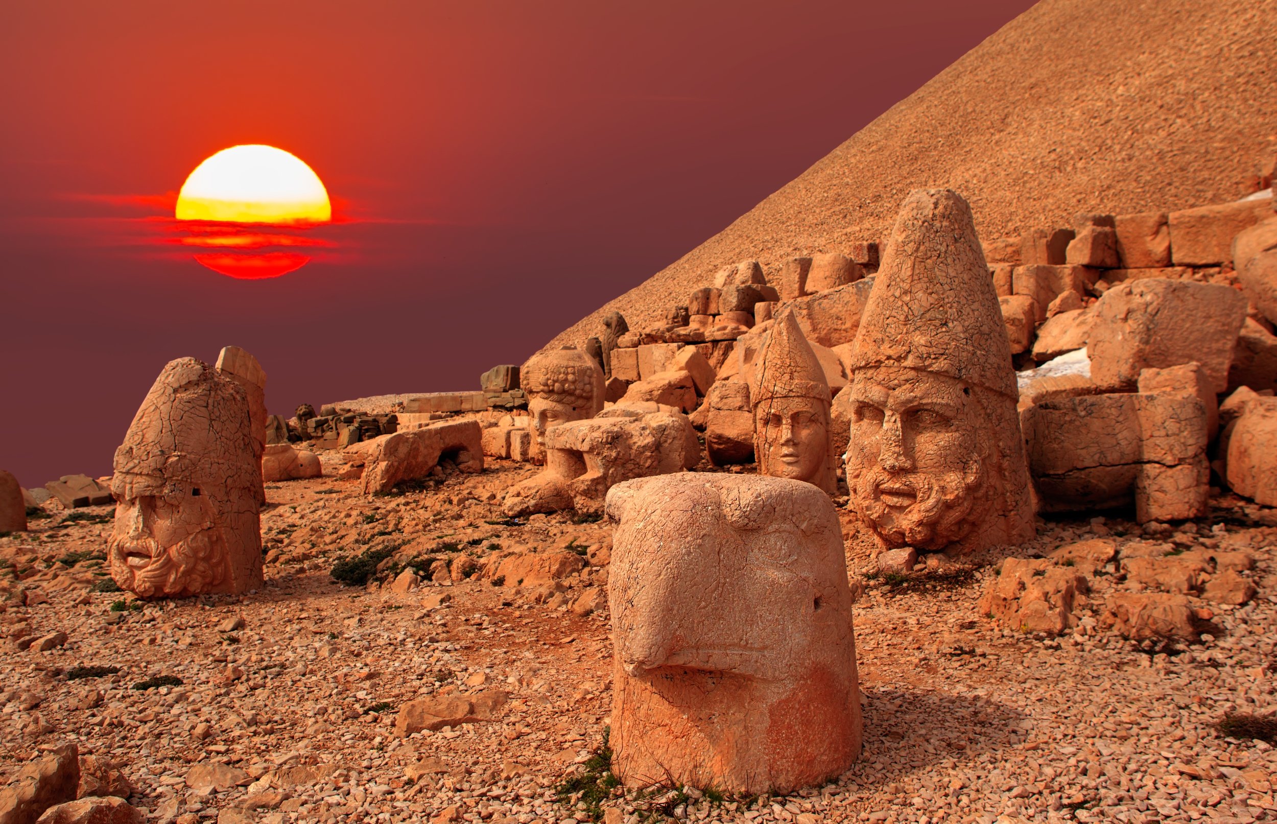 Amanecer En El Monte Nemrut & Tour Por La Ciudad Antigua Arsemia