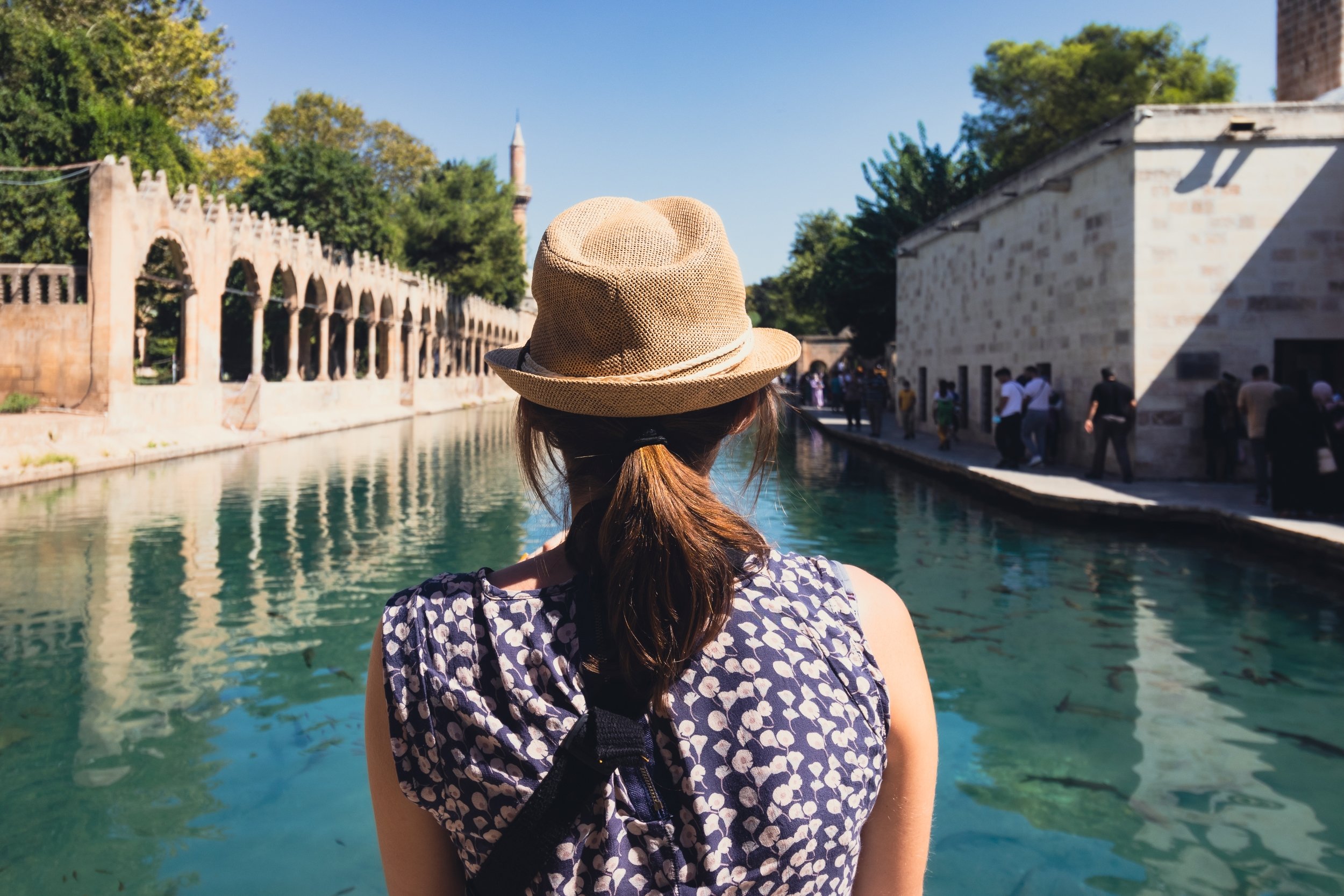 Private transfer to Sanliurfa and City Tour